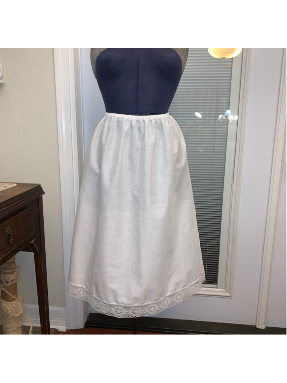 Women's Wonder Maid White Fine Lingerie Slip M